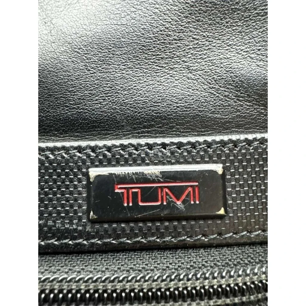 Tumi Men's Alpha Slim Deluxe Portfolio Leather Briefcase Messenger Bag Black